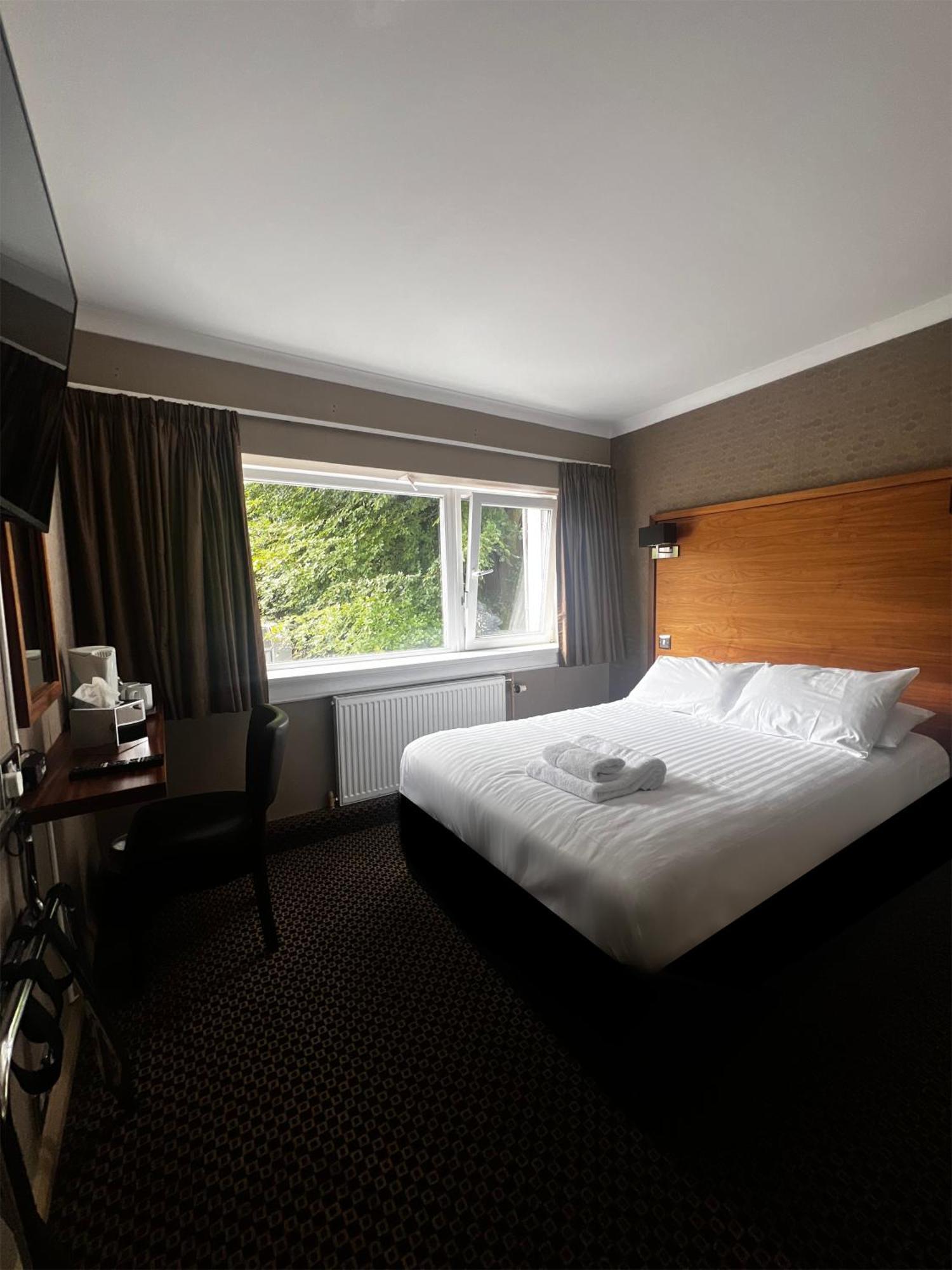 Park Hotel ฟัลเคิร์ก ภายนอก รูปภาพ