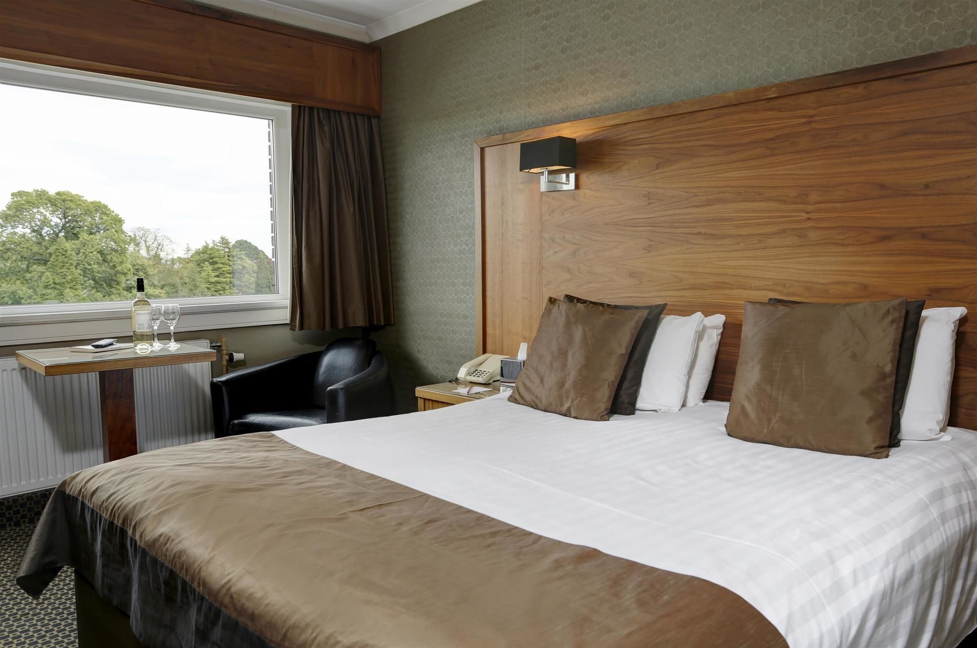 Park Hotel ฟัลเคิร์ก ภายนอก รูปภาพ